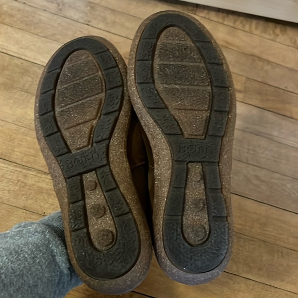 Born Suede Shoes, 7.5 - Picture 3 of 5